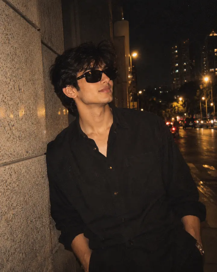 Kabir on Findr: Rain, city lights and a good playlist